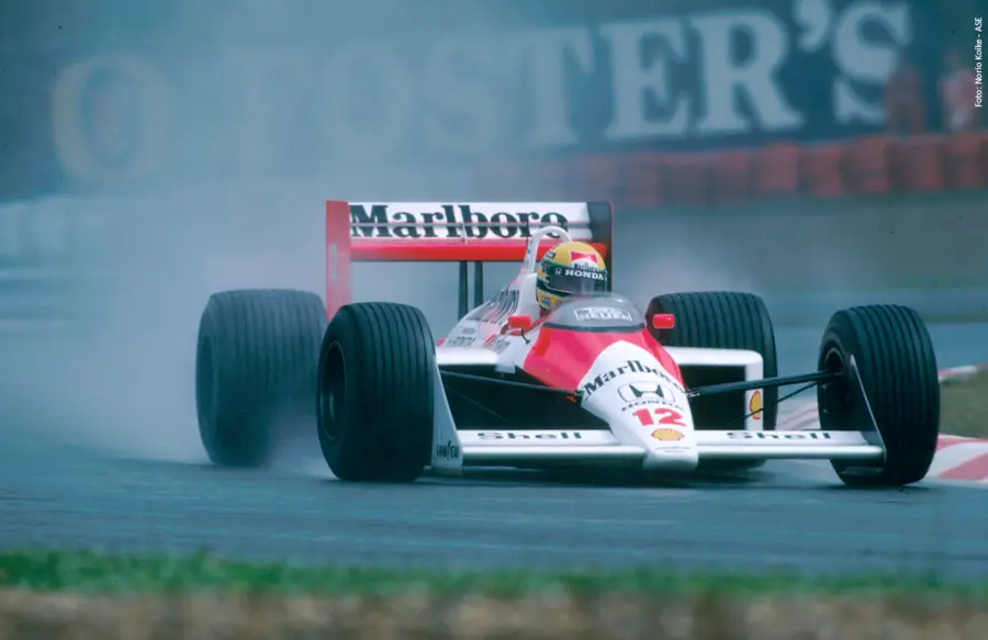 Ayrton_Senna_in_1988.jpg