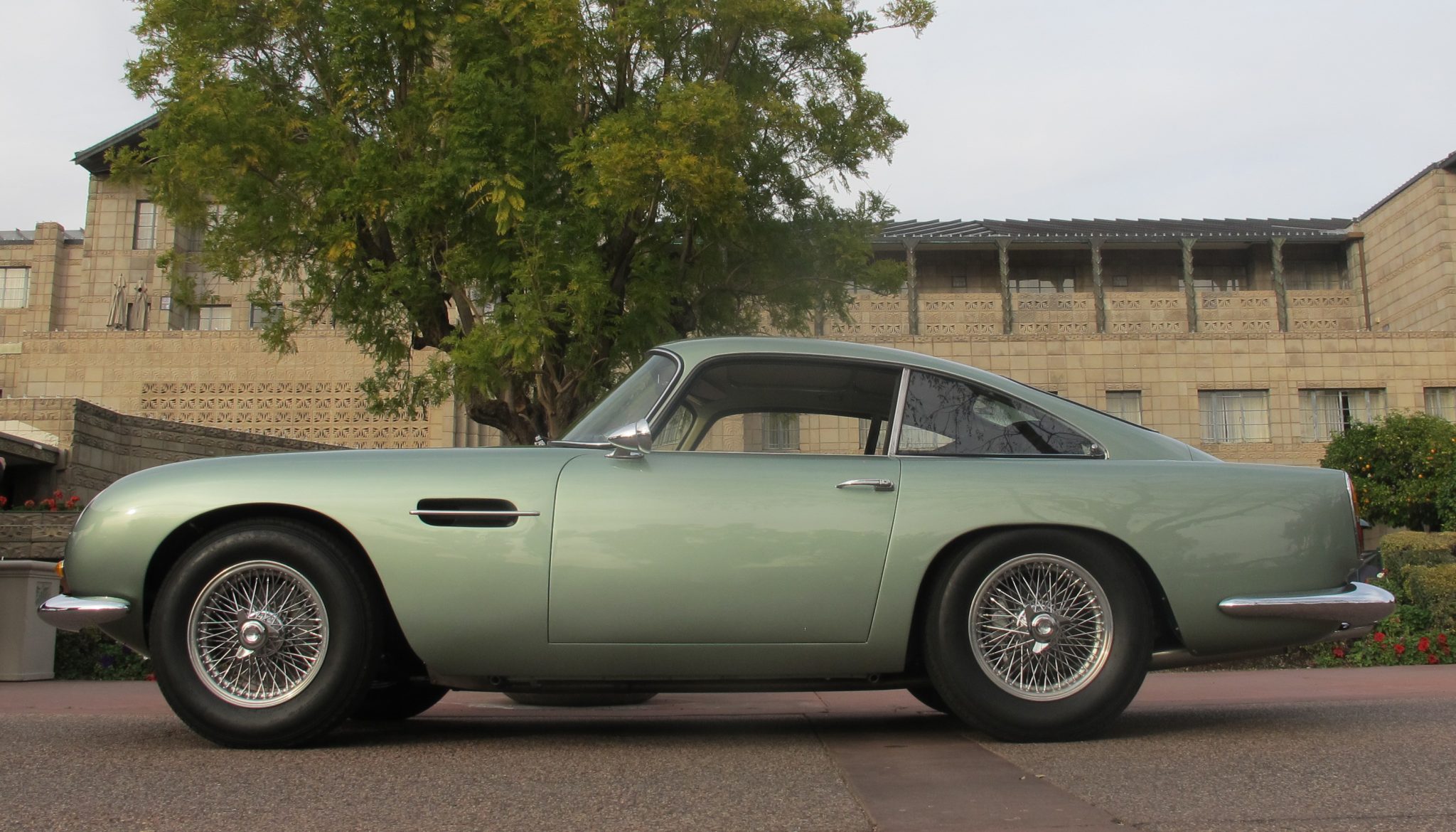 Can Getting into Wealth Management Save Community Banking?