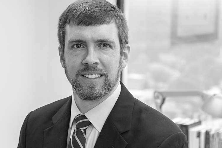 Lucas M. Parris headshot